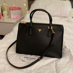 Prada Authentic Galleria Saffiano Leather Large Black Bag